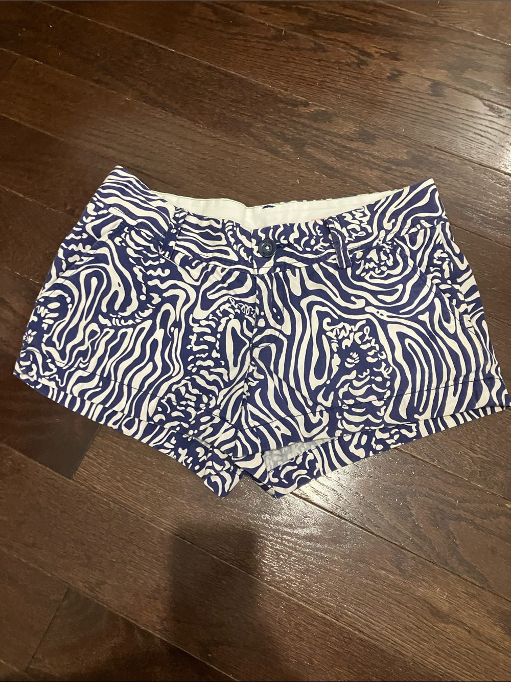 Lilly Pulitzer Navy and White Swirl Print Jean Shorts